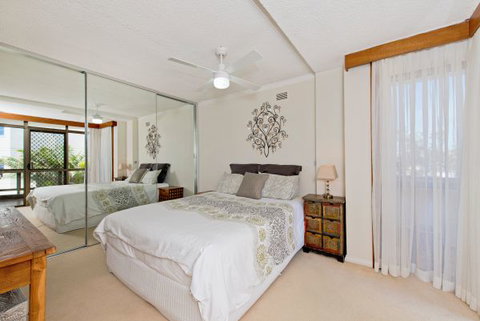 Beauty At The Beach - Hervey Bay Accommodation 6