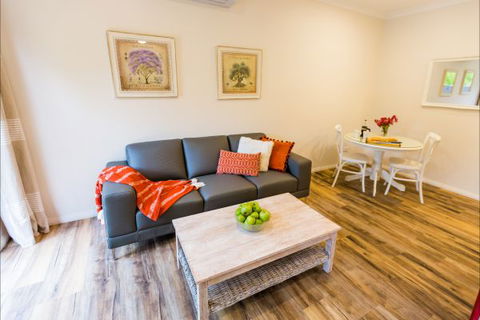 Brantome - Hervey Bay Accommodation 1
