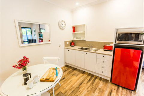 Brantome - Hervey Bay Accommodation 2