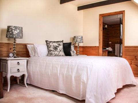 Brigham House - Tooma - Hervey Bay Accommodation 2