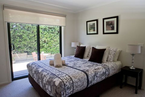 C-Deck Beach House Apartment - Hervey Bay Accommodation 1