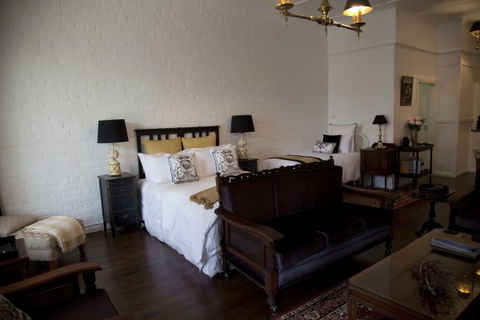 Chiltern Cottage And Indigo Suite - Hervey Bay Accommodation 3