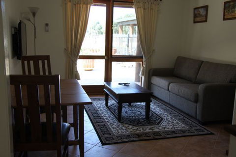 Coranda Lodge B And B - Hervey Bay Accommodation 5