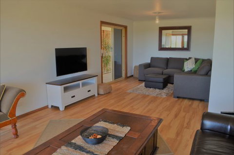 Coongalena View - Hervey Bay Accommodation 5