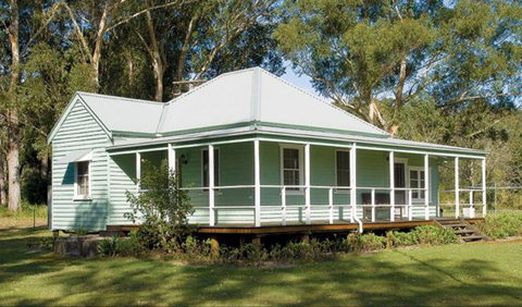 Cutlers Cottage - Hervey Bay Accommodation 0