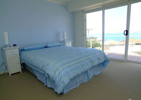 Elanora Emu Bay - Hervey Bay Accommodation 2
