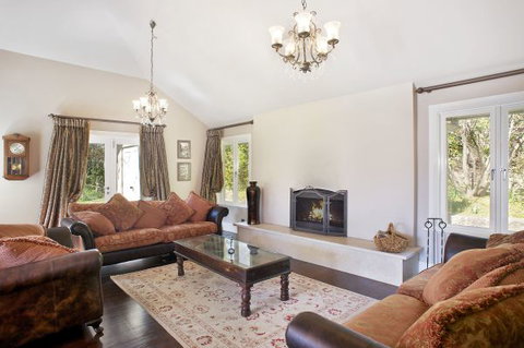 Ellengowan - Tourism Hervey Bay 1