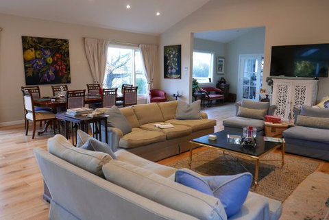 Fernhill Chestnut Farm - Hervey Bay Accommodation 3