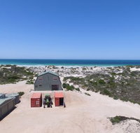Fowlers Bay Beach House - Hervey Bay Accommodation