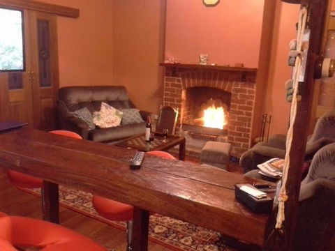Great Grandpa Henry Retreat - Hervey Bay Accommodation 3