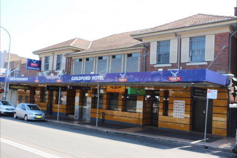 Guildford Hotel - Hervey Bay Accommodation 2