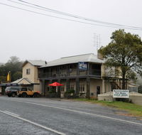 Hampton Halfway Hotel Motel - Hervey Bay Accommodation