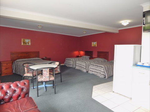 Jacksons Motor Inn - Tourism Hervey Bay 5