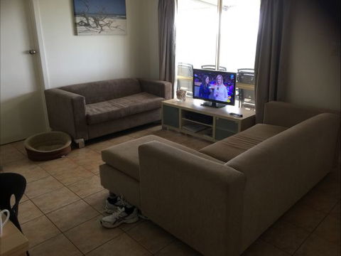 Julia Park - Hervey Bay Accommodation 0