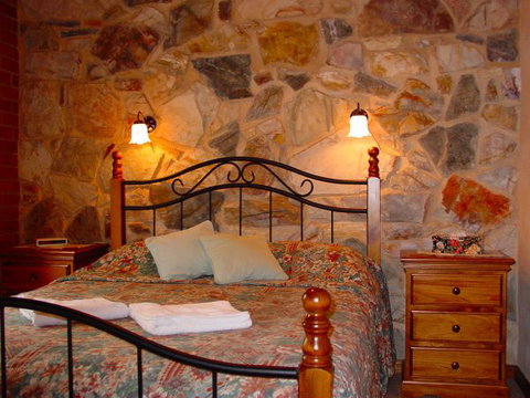 Langmeil Cottages - Hervey Bay Accommodation 5