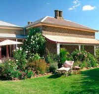 Lochinver Farm Homestead and Cottages - Tourism Hervey Bay