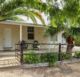 Milk Honey House - Hervey Bay Accommodation