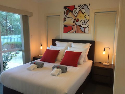 Lyreen's Apartment Bed And Breakfast - Hervey Bay Accommodation 2