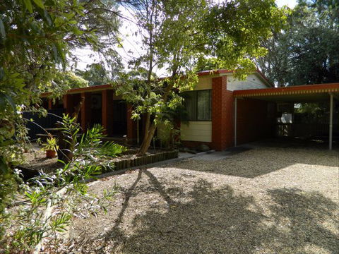 Melaleuca Grove Holiday Units & Motor Inn - Hervey Bay Accommodation 5