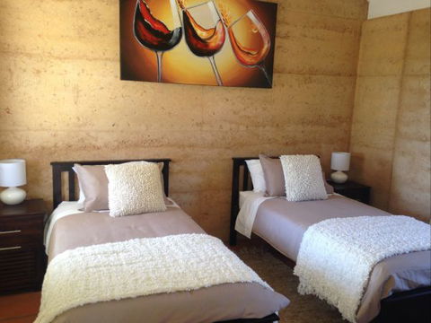 Muntiri Lodge Eco Retreat - Tourism Hervey Bay 6