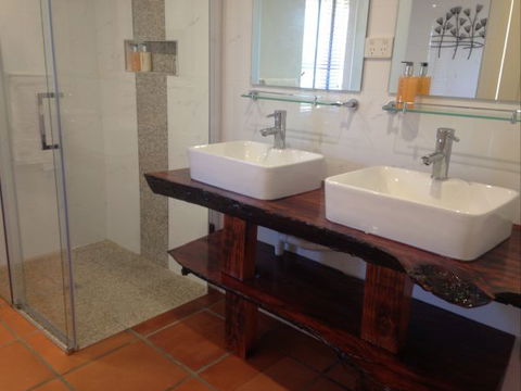 Muntiri Lodge Eco Retreat - Tourism Hervey Bay 7