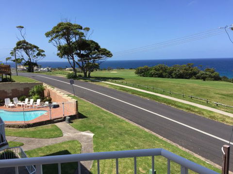 Narooma Top Spot - Hervey Bay Accommodation 2