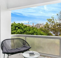 New Beach Apartment - Hervey Bay Accommodation