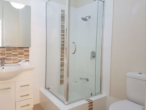 Newcastle Terraces And Apartments - NBC Apartments - Hervey Bay Accommodation 3