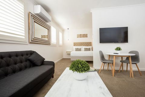 Newington Apartments - Hervey Bay Accommodation 0