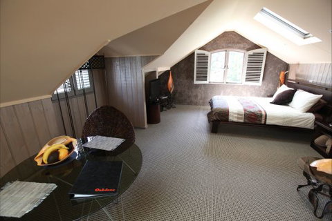 Oakdene Vineyards Guesthouse - Hervey Bay Accommodation 2