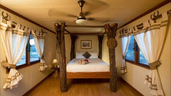 Anatye NT Hervey Bay Accommodation