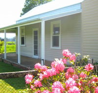 Orange Tree Cottage - Hervey Bay Accommodation