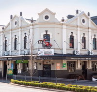 Pedens Hotel - Hervey Bay Accommodation
