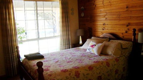 Peppertree Cottage - Tourism Hervey Bay 2