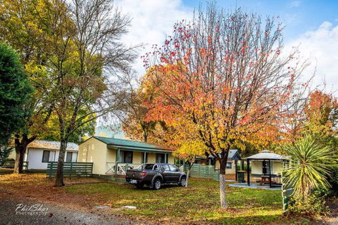 Porepunkah Bridge Holiday Park - Hervey Bay Accommodation 7