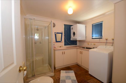 Seahaven Holiday House - Hervey Bay Accommodation 1