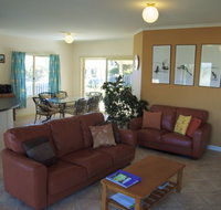 Seashells Apartments Unit 2 - Hervey Bay Accommodation
