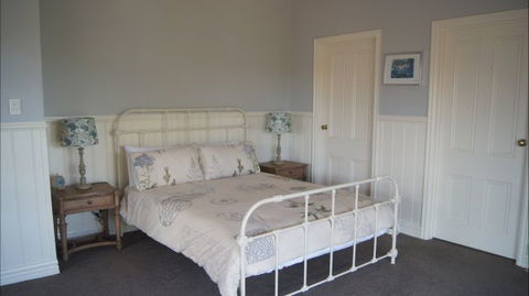 Shearer's Hill - Luxury Farm Stay - Hervey Bay Accommodation 4