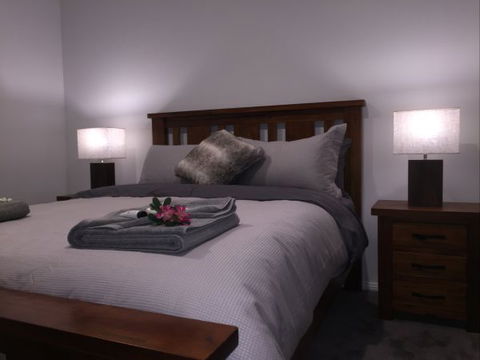 Swagman Homestead At Stockman's Ridge Wines - Hervey Bay Accommodation 6