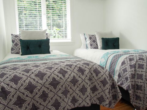 The Milton Bungalow - Hervey Bay Accommodation 2