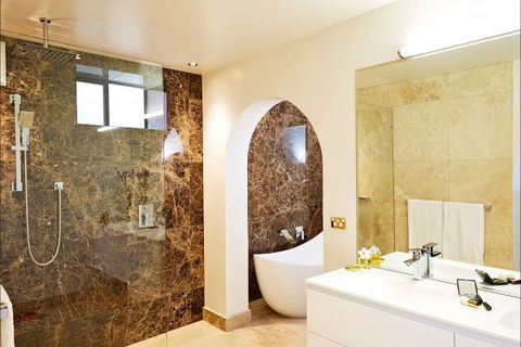 The Suites, Villa Belgravia - Hervey Bay Accommodation 2