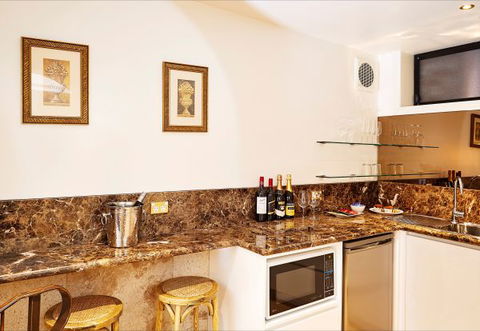 The Suites, Villa Belgravia - Hervey Bay Accommodation 3