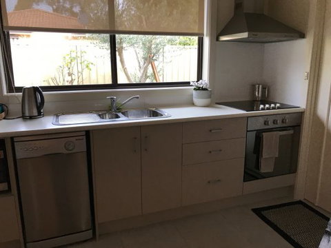 Townhouse On Deas - Hervey Bay Accommodation 5