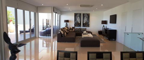 Villa Kopai Luxury Beach House - Hervey Bay Accommodation 2