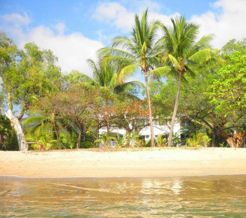 Villa Beach - Hervey Bay Accommodation 1