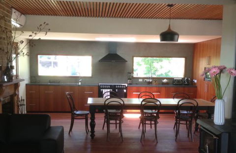 Woodland Mirth Holiday Retreat - Hervey Bay Accommodation 2