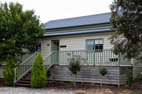 Wood Duck Cottages - Hervey Bay Accommodation 0