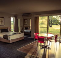 Yowani Country Club - Hervey Bay Accommodation