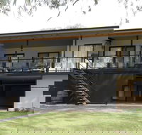 192 Page Drive Blanchetown -River Shack Rentals - Hervey Bay Accommodation