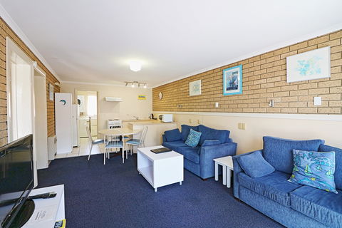 Aquarius Merimbula - Hervey Bay Accommodation 6